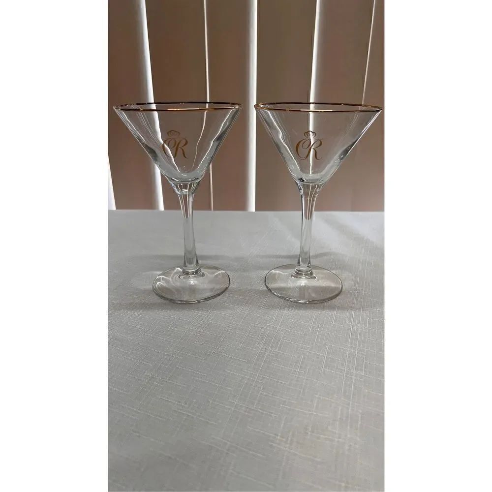 CROWN ROYAL SPECIAL RESERVE MARTINI GLASS ETCHED SET OF 2